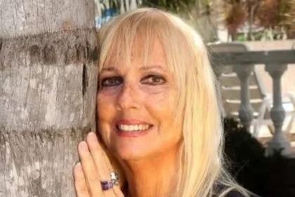 Lilian Knapp, pioneira do rock feminino no Brasil, morre aos 76 anos