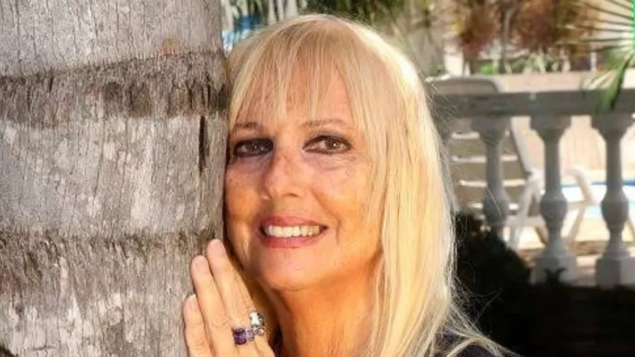 Lilian Knapp, pioneira do rock feminino no Brasil, morre aos 76 anos