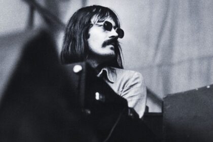 O cofundador da Soft Machine, Mike Ratledge, morreu aos 81 anos