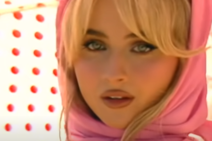 Sabrina Carpenter lança novo single “Busy Woman”
