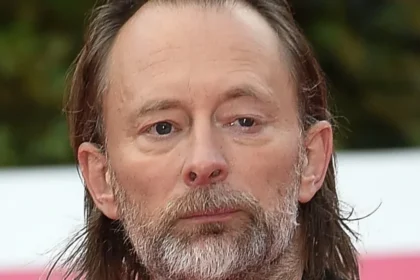 Thom Yorke e Mark Pritchard lançam parceria inovadora em “Back in the Game”