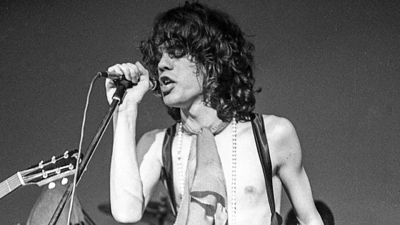 Morre David Johansen, vocalista do New York Dolls, aos 75 anos