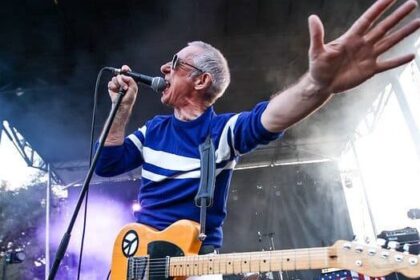 Lendária banda punk Buzzcocks se apresenta em Porto Alegre em maio no Opinião