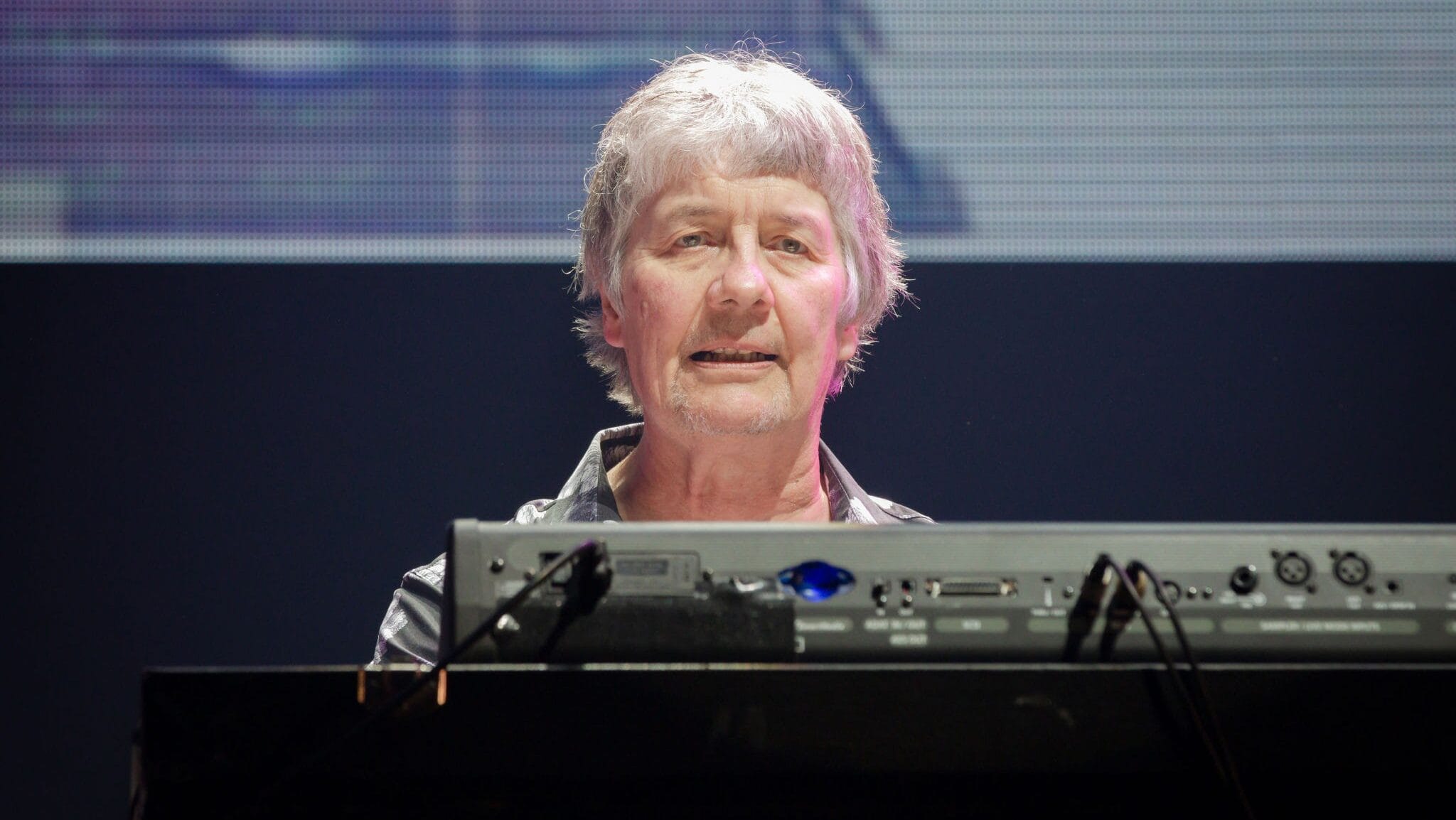 Don Airey comenta relação entre tecladistas e guitarristas no rock