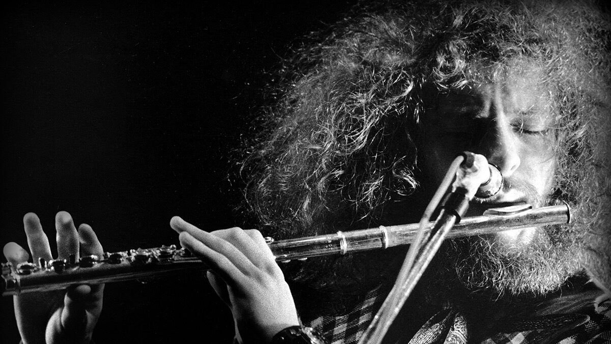 Ian Anderson alerta fãs sobre falsos conteúdos de IA