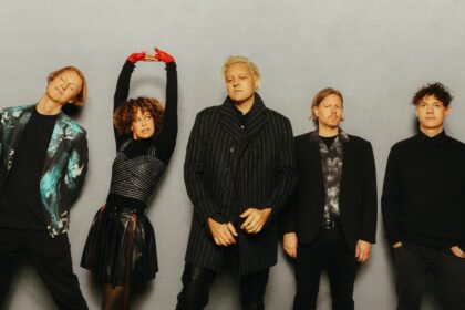 Arcade Fire trabalha em novo disco após mostrar músicas inéditas no festival de Willie Nelson