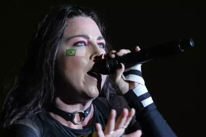 Evanescence lança “Afterlife”