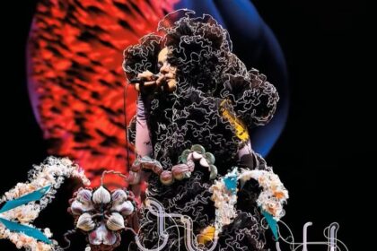Björk anuncia exibição global do filme concerto “Cornucopia”