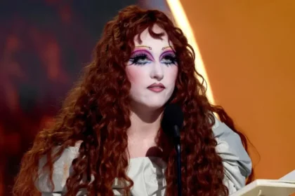 Chappell Roan revela SZA como sua colaboradora dos sonhos em declaração