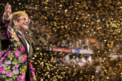 Elton John é a atração principal do show beneficente “Concert for Cures”