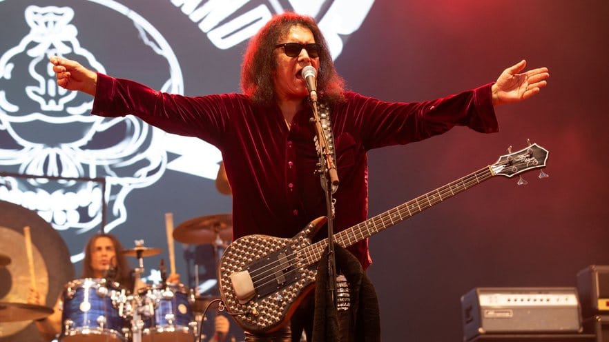 Gene Simmons: más decisões causaram morte de Ace Frehley