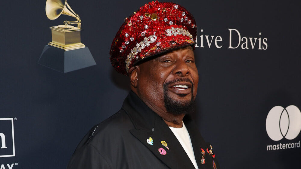 George Clinton inicia batalha judicial de US$100 mi por direitos de músicas clássicas do funk