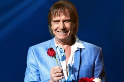 Roberto Carlos confirma show extra em Porto Alegre
