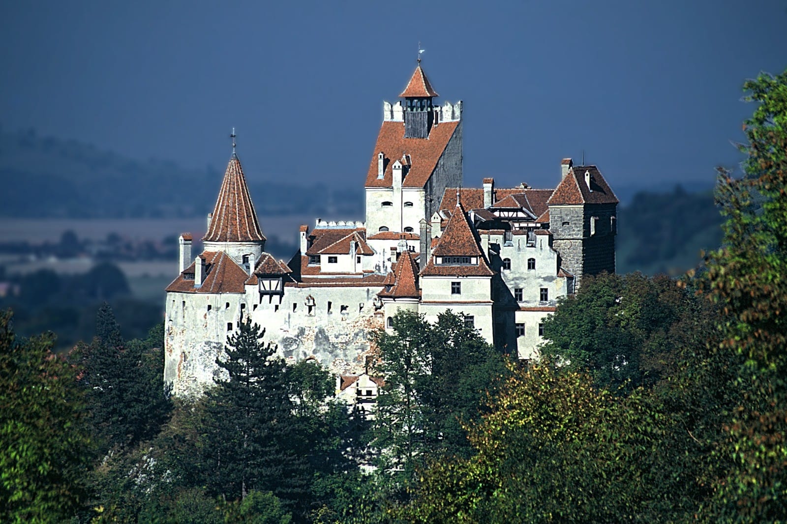 Bran Castle na Transilvania – Conhecido habitualmente como “O Castelo de Drácula”