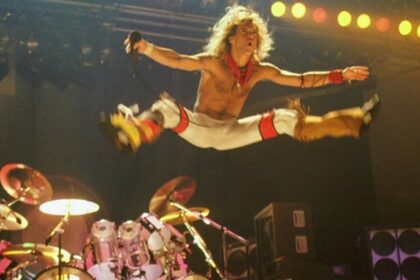 “Jump”, do Van Halen, ultrapassa 1 bilhão de reproduções no Spotify e entra para o Billions Club