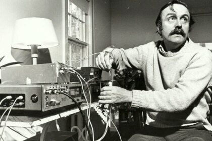 Cientistas usam células do cérebro de compositor de vanguarda morto para criar nova música