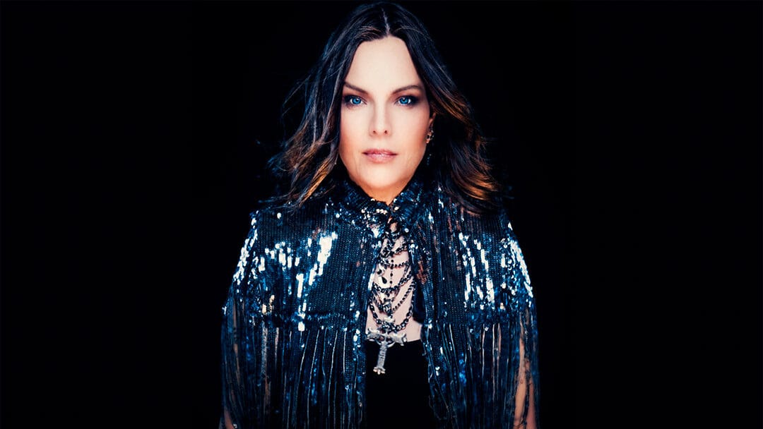 Anette Olzon anuncia turnê revisitando clássicos do Nightwish com sete apresentações no Brasil