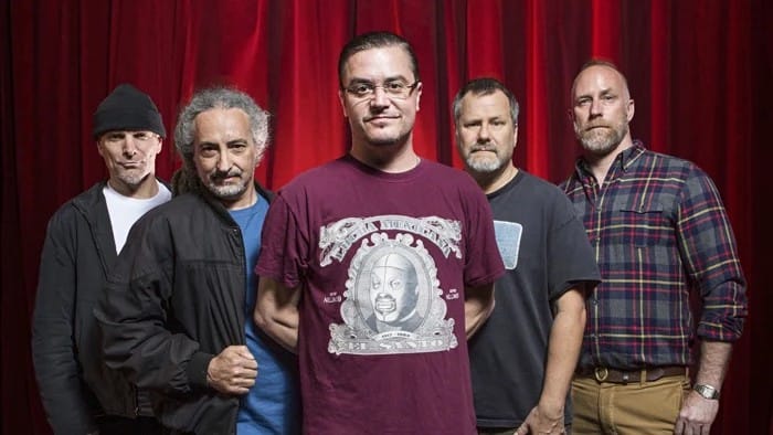 O hiato do Faith No More tem um culpado, segundo Mike Bordin