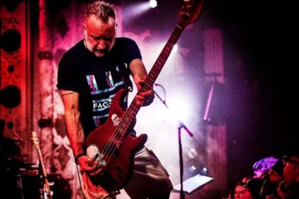 Peter Hook admite: “ainda há animosidade” com o New Order