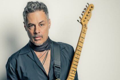 Richie Kotzen relembra convite para o Nine Inch Nails e como o Poison afetou sua carreira