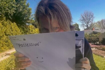 Ty Segall lança single “Possession” e se distancia de seu experimentalismo característico