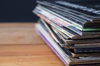 Vinil segue forte em 2025: veja os discos e singles mais vendidos até agora