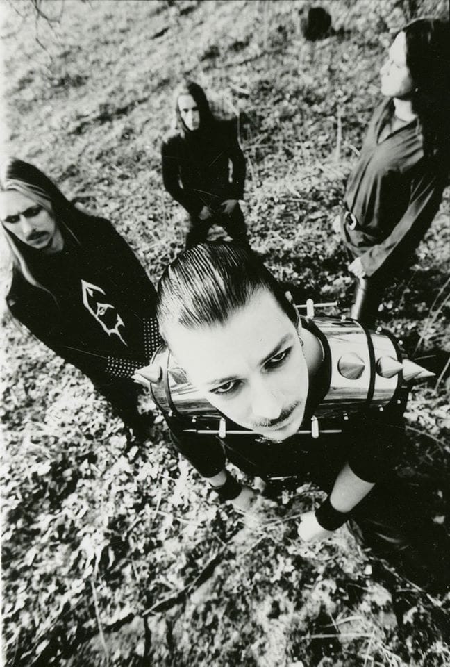 Hinos que se firmam ao anoitecer – Anthems To The Welkin At Dusk, do Emperor (1997)
