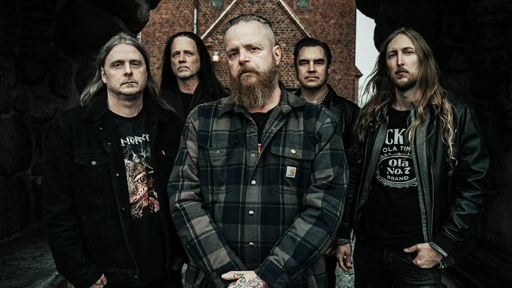 The Haunted antecipa novo disco com o single “In fire reborn”
