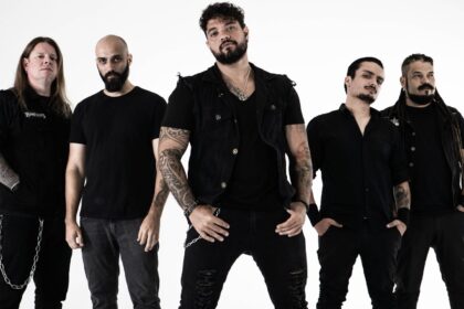 Throw Me To the Wolves lança debut, ‘Days of Retribution’