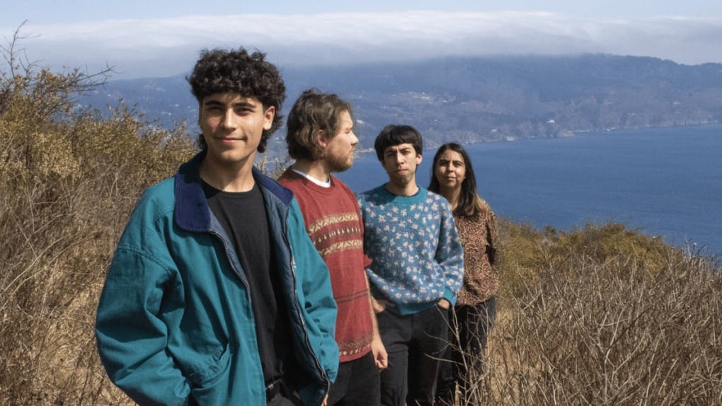 El Significado de Las Flores divulga novo single “Sin Mirar”