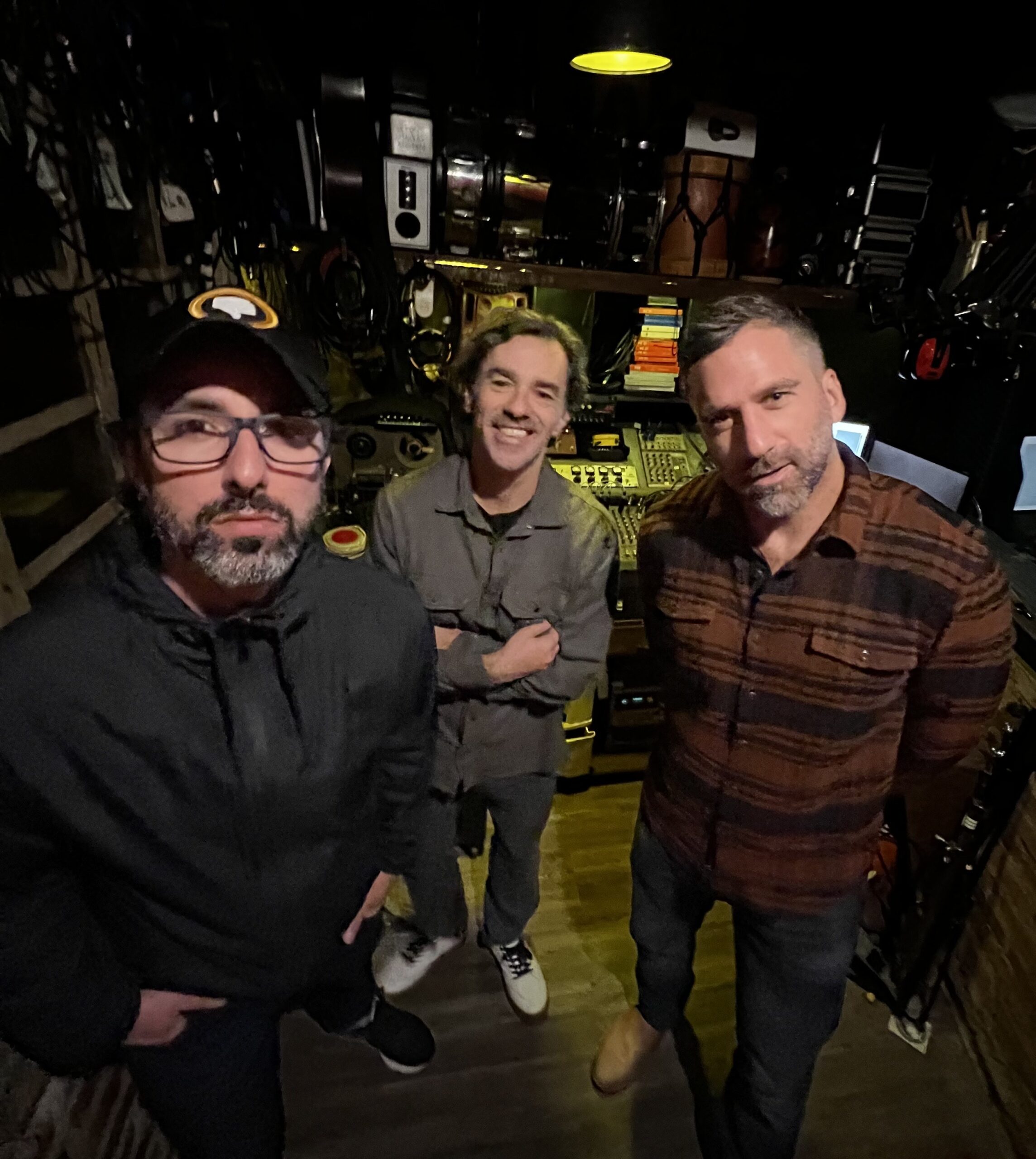 Power trio Jive combina hardcore dos anos 1980 e metal alternativo dos 1990 em novo EP