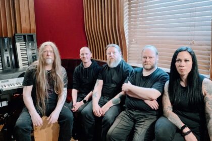 My Dying Bride anuncia box set deluxe de 8 LPs “Anthology Of Sombre Reflections”