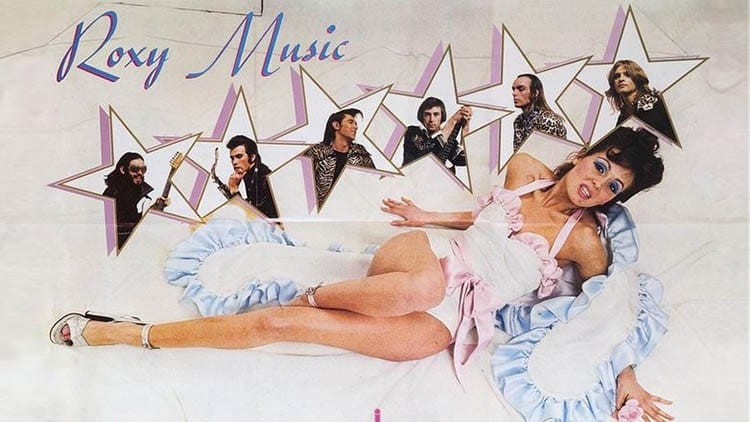 O álbum de estreia do Roxy Music, lançado em 1972, marcou o glam rock e a cultura da década.