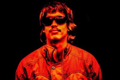 MONCHMONCH lança “MARTEMORTE”: álbum que encarna o mundo em colapso e que chega com vinil e HQ 