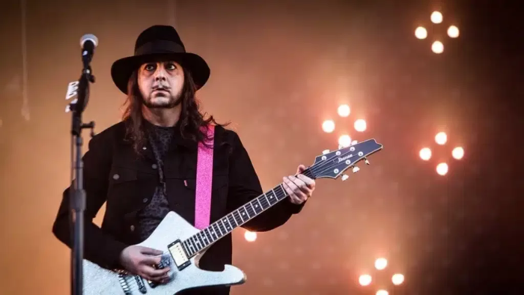 Daron Malakian fala sobre o fim do System of a Down e o início dos Scars on Broadway