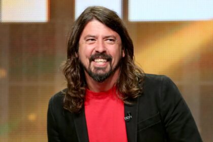 Para Dave Grohl, Pixies moldaram o som do rock alternativo moderno