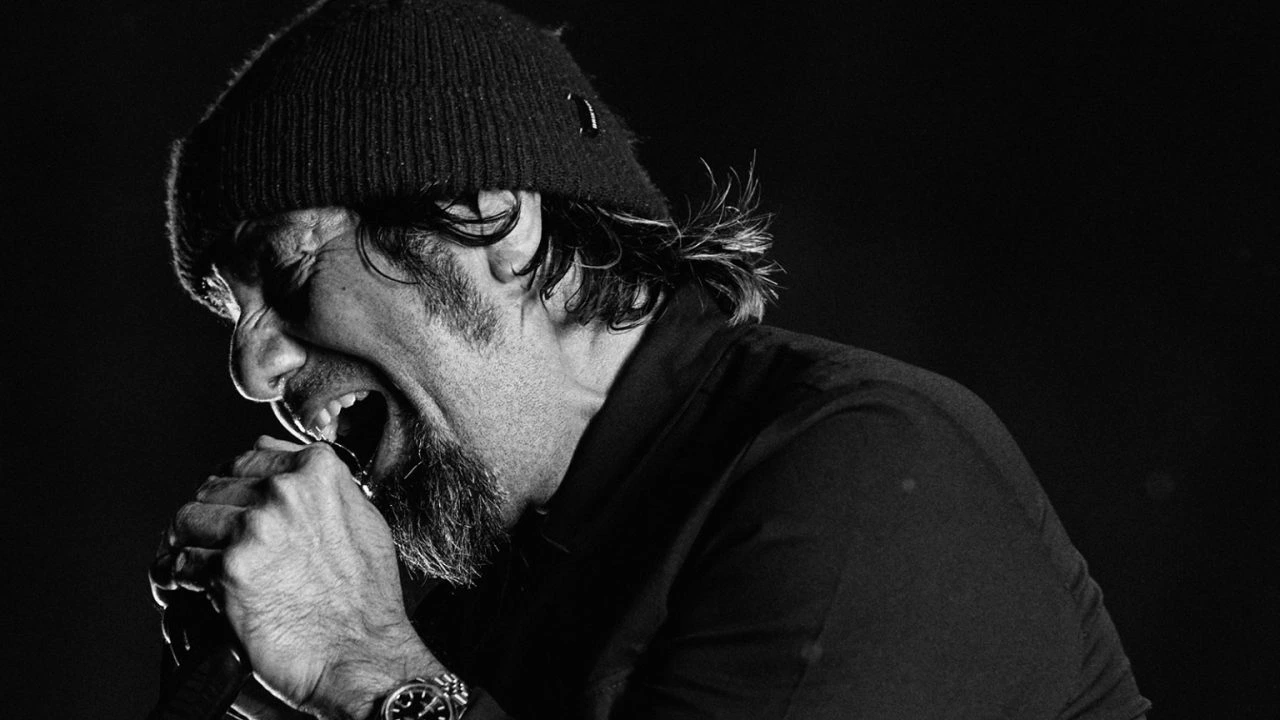 Deftones lança clipe para “my mind is a mountain”