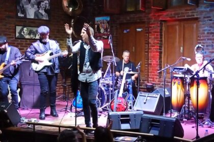 Guerrilheiro Antinuclear – Rock and roll a procura da paz
