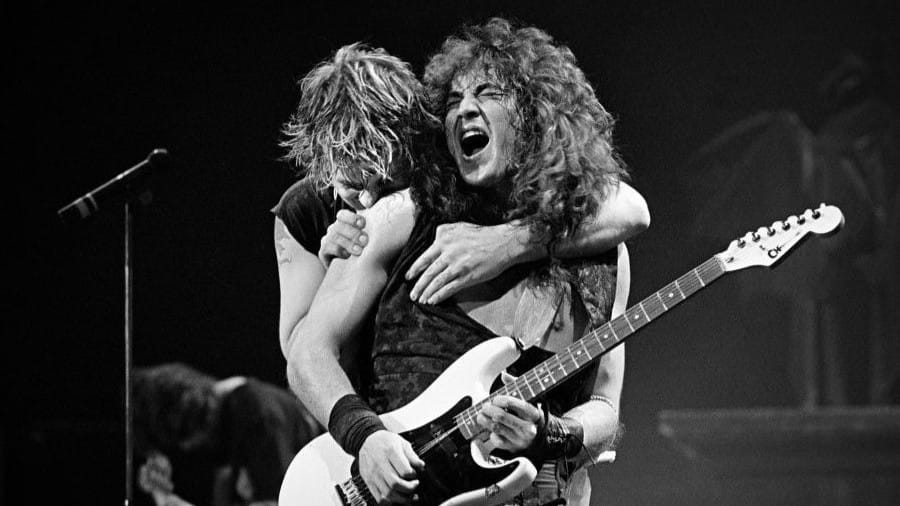 Jake E. Lee revela última mensagem enviada por Ozzy Osbourne