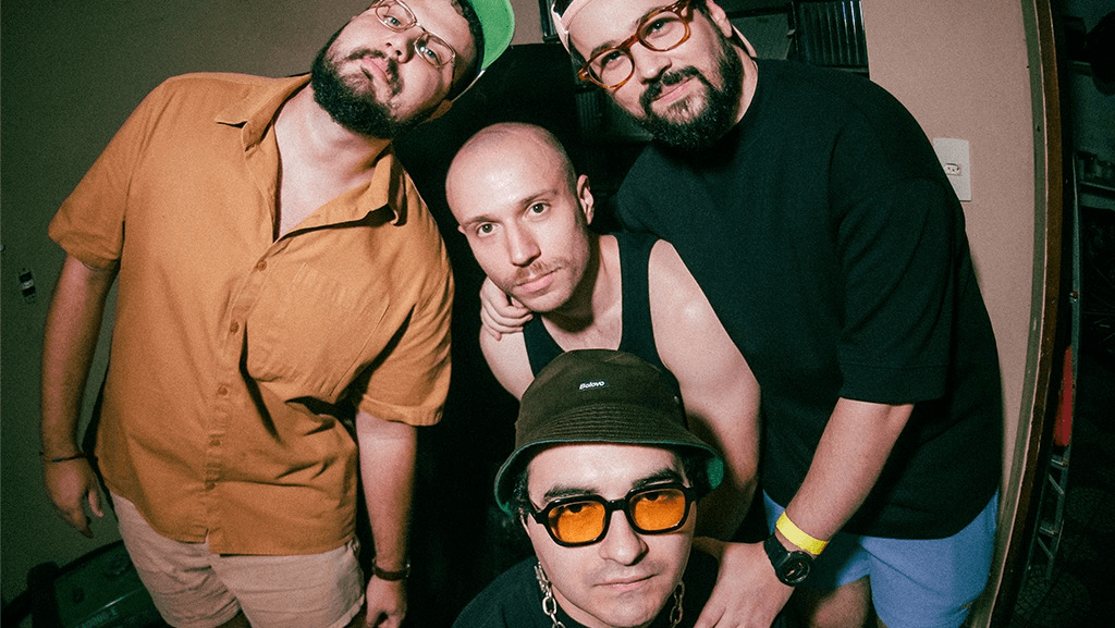 Lavolta lança clipe de “Chora Mundo”, faixa do 3º álbum No Estado Atual das Coisas Tristes