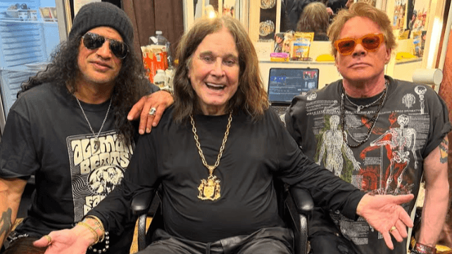 Ozzy Osbourne encontra Axl Rose no show final do Black Sabbath