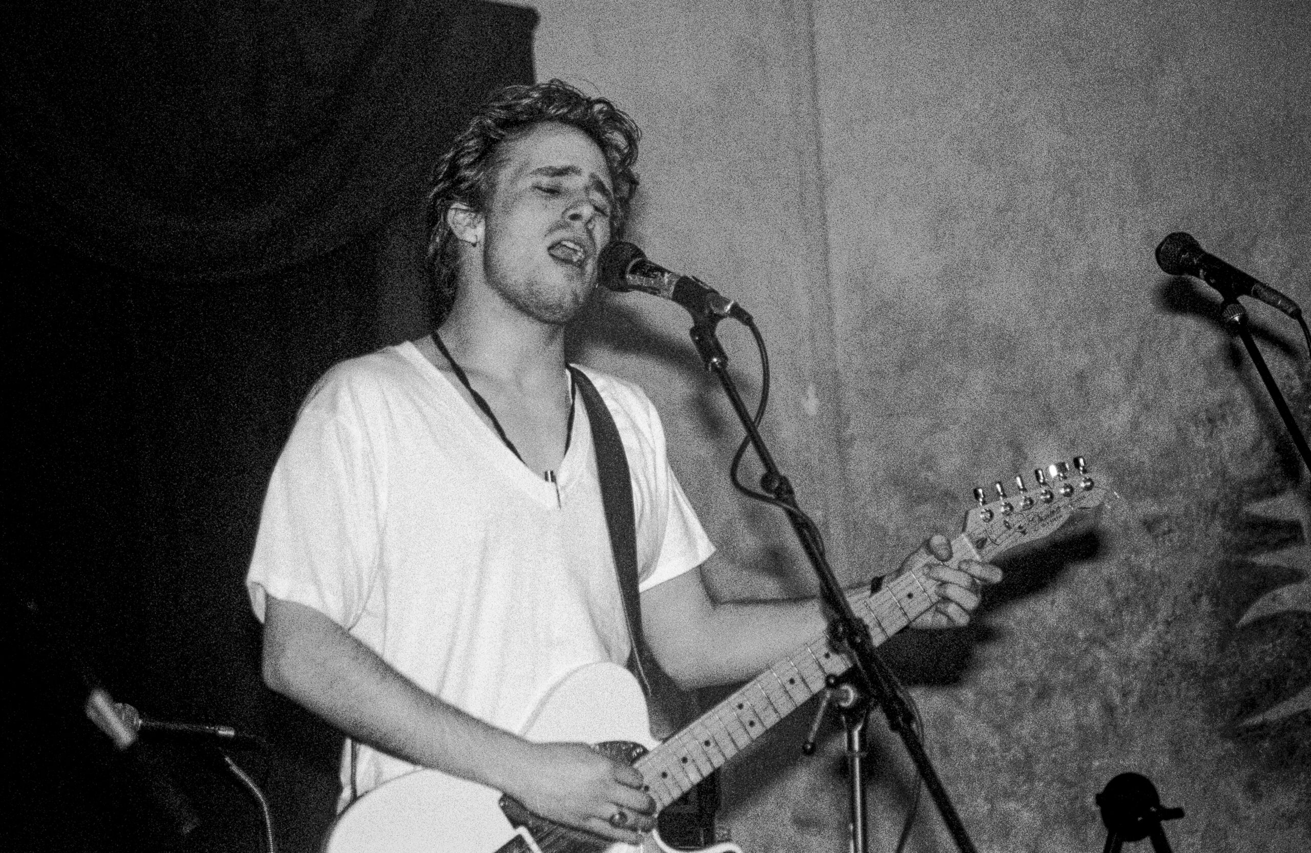Filme raro mostra Jeff Buckley ao vivo em 1994