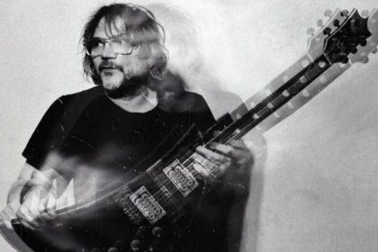 Jeff Tweedy lança “Lou Reed Was My Babysitter” e detalha influência do músico