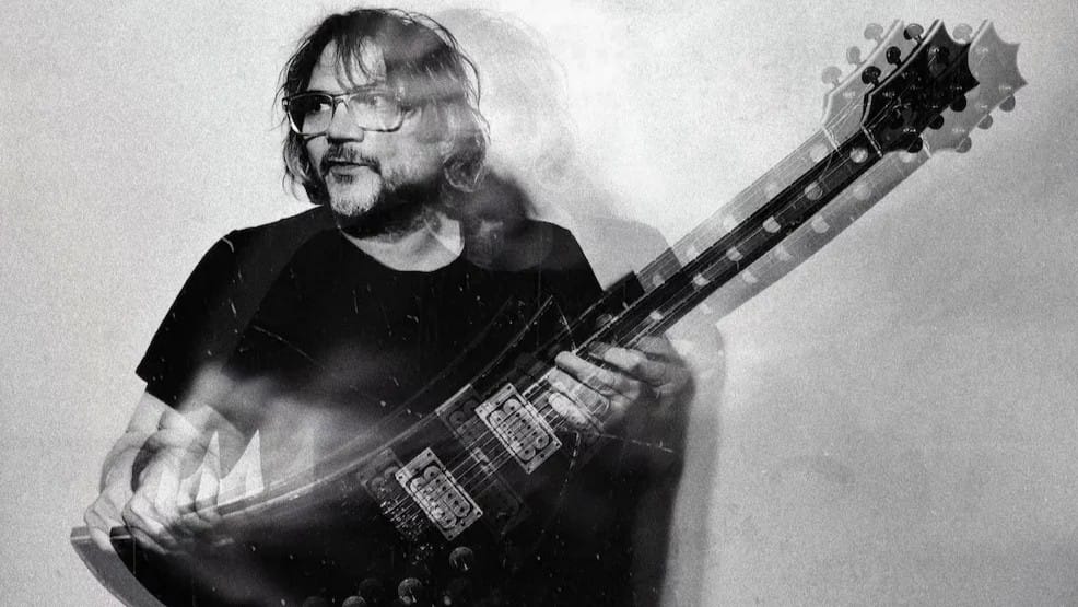 Jeff Tweedy lança “Lou Reed Was My Babysitter” e detalha influência do músico
