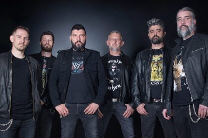 Coral croata Metaklapa em turnê inédita no Brasil com clássicos do Iron Maiden a cappella e à luz de velas