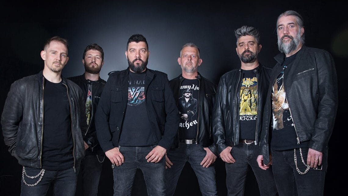 Coral croata Metaklapa em turnê inédita no Brasil com clássicos do Iron Maiden a cappella e à luz de velas