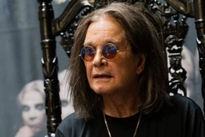 Ozzy Osbourne detalha problemas cardíacos em memórias