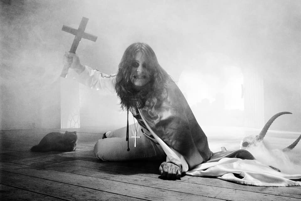 Não quero mudar o mundo, não quero que o mundo me mude – até logo Ozzy!