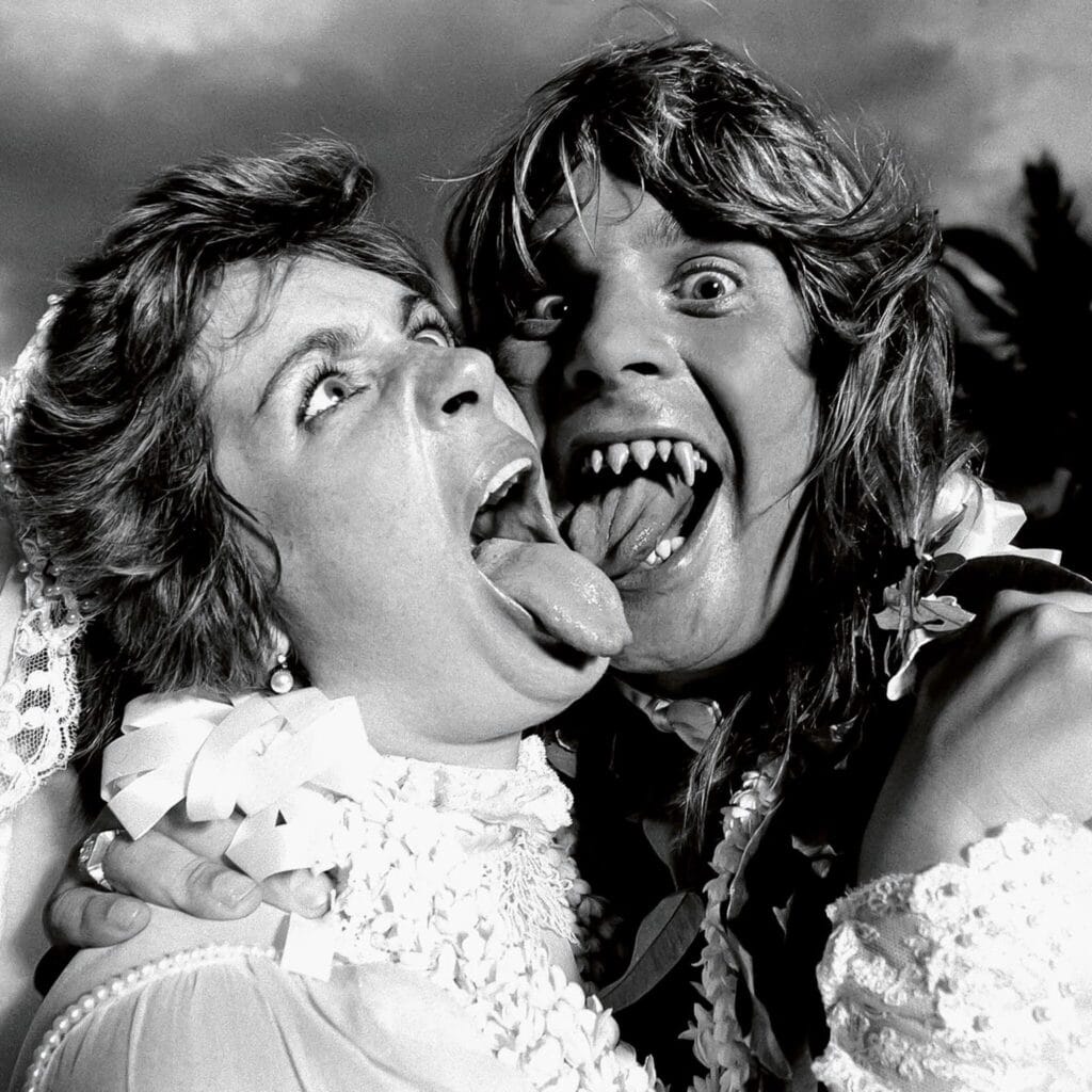 Ozzy e Sharon em seu casamento, 4 de Julho de 1982 – Créditos: Imprensa.