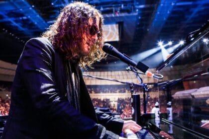 Dizzy Reed, do Guns N’ Roses, lança “Earn It 2 Burn It”